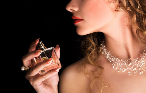 Gambar 10 Parfum Selebritis dengan Wangi Terbaik