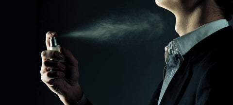 Gambar Begini Cara Terbaik Memakai Parfum Pria