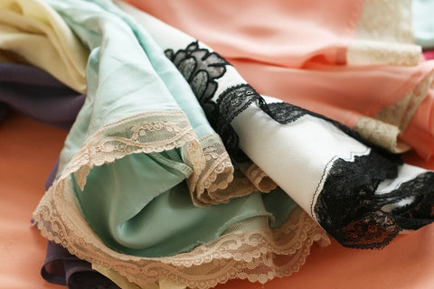 Gambar Cara Menyimpan dan Menata Lingerie Seksi dengan Rapi