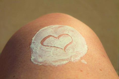 Gambar 5 Alasan Mengapa Anda Harus Pakai Sunblock