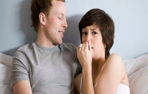 Gambar Jangan Sampai Mulut Bau saat Kencan Pertama! Cek Dulu 5 Tips Pencegahannya