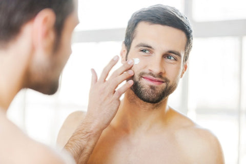 Gambar Pentingnya Pelembab Wajah Pria Untuk Mengatasi Kulit Kering