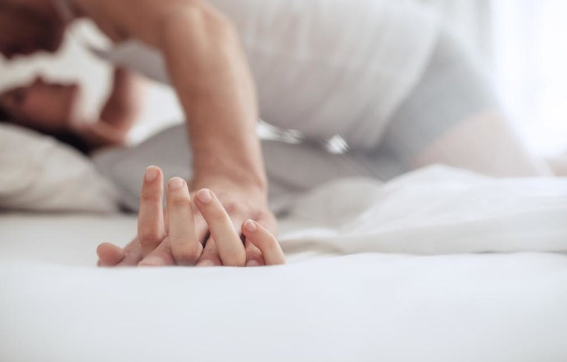 5 Alasan Fantasi Seks Baik untuk Hubungan Intim