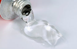 5 Cara Pakai Lubricant untuk Variasi Bercinta