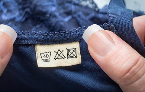 Gambar 5 Kesalahan Mencuci Lingerie yang Harus Dihindari