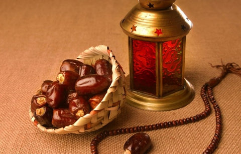 Gambar 5 Manfaat Ajaib Buah Kurma untuk Kesehatan