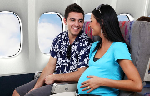 Gambar 5 Tips Aman Bulan Madu Saat Hamil