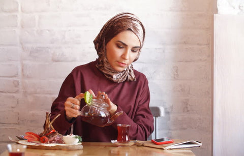 Gambar 5 Tips Puasa Sehat Menurut Ahli Gizi