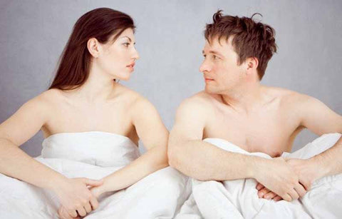 Gambar Berhubungan Seks saat Pakai Tampon, Amankah?