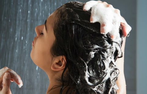 Gambar 7 Rahasia Keramas Agar Rambut Tetap Sehat