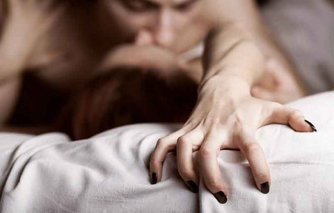 Gambar 8 Ciri Orgasme Wanita Yang Tak Mungkin Anda Lewatkan