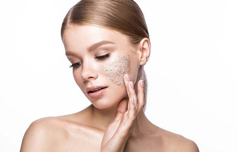 Gambar Tak Cuma Bikin Mulus, Ini 3 Manfaat Luluran Untuk Kesehatan Kulit