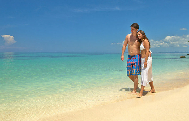 9 Aktivitas Seksi Saat Honeymoon