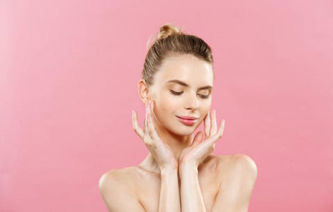 Gambar Ini yang Terjadi pada Kulit Anda ketika Menstruasi