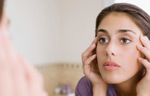 Gambar Awas, 12 Kebiasaan Ini Buat Wajah Lebih Tua!