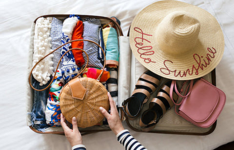 Gambar Bagaimana Cara Packing yang Benar Untuk Bulan Madu?