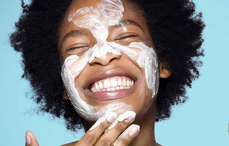 Bagaimana Cara Pakai Sunblock yang Benar?