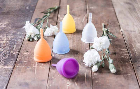Gambar Baru Coba Pakai Menstrual Cup? Ini 10 Langkah Mudahnya!