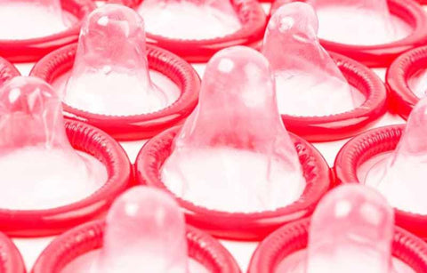 Gambar Begini Cara Pakai Kondom Plus Lubricant Agar Hubungan Intim Makin Asyik