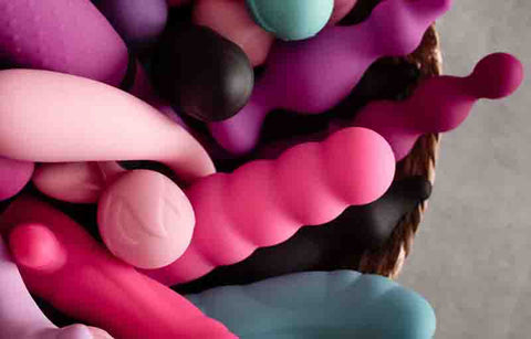 Gambar Begini Lho Cara Membersihkan Sex Toys Kesayangan Anda!