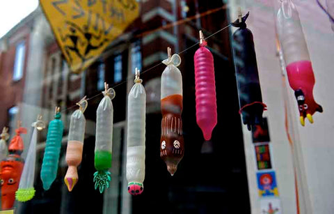 Gambar Benarkah Kondom Bisa Kadaluwarsa?