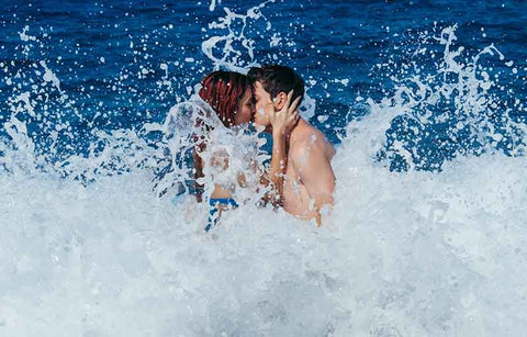 Gambar Vivo Lubricant Uranus, Rahasia Berhubungan Intim dalam Air Seru dan Aman