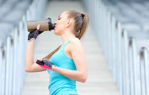 Gambar Bisakah Wanita Mengonsumsi Protein Powder untuk Pria?