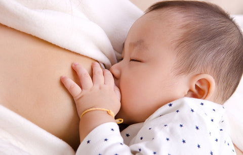 Gambar Buat Puasa Lebih Mudah saat Menyusui dengan 5 Hal Ini