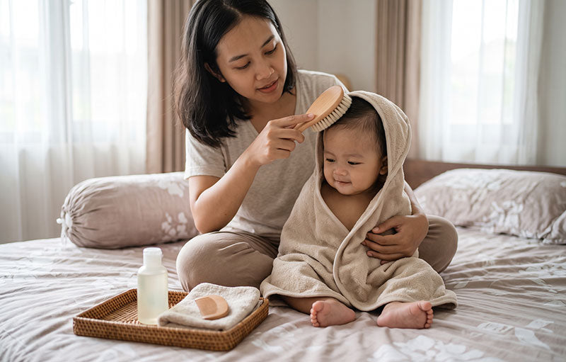 Cara Merawat Rambut Bayi dengan Lembut