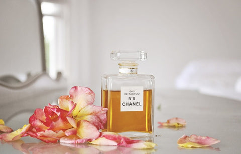 Gambar Cerita Dibalik Parfum Chanel No. 5