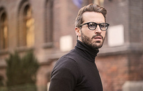 Gambar Gel vs Pomade, Mana yang Tepat untuk Rambut Anda