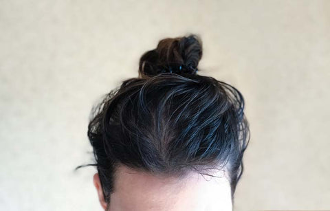 Gambar Gentlemen, Ini Dia 10 Cara Ampuh Cegah Rambut Berminyak untuk Anda!