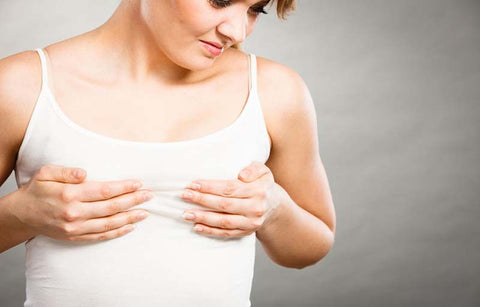 Gambar Keluar Cairan dari Payudara, Apakah Normal