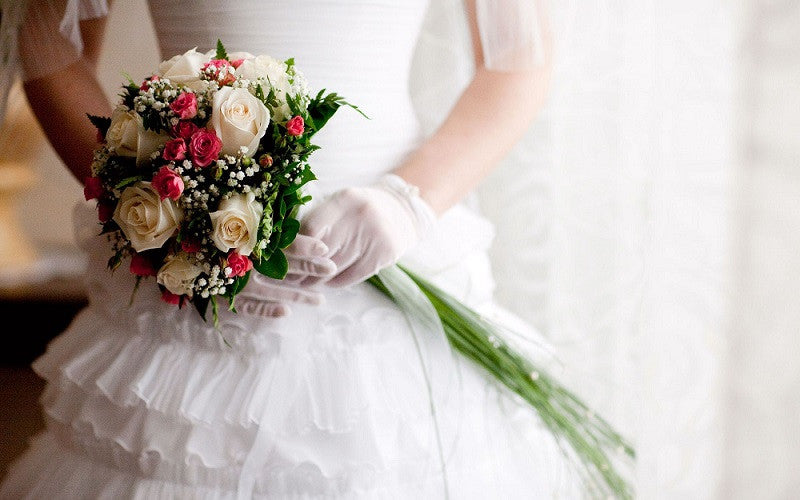 Kenali Variasi Bentuk & Gaya Buket Bunga Pengantin
