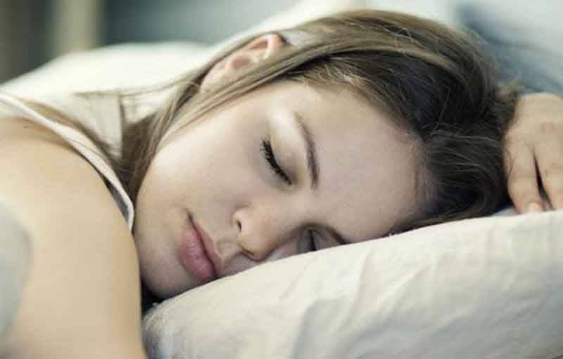 Lakukan Hal-Hal Ini Sebelum Tidur untuk Menurunkan Berat Badan