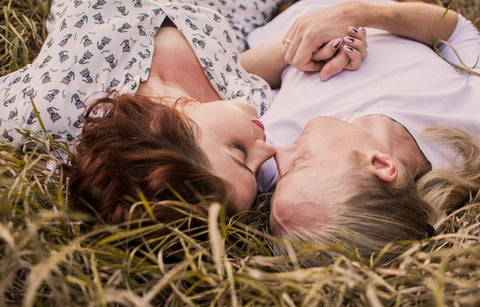 Gambar Makan Seafood Meningkatkan Intensitas Bercinta?