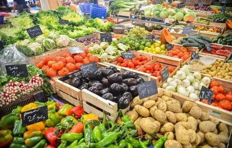 Gambar Makanan yang Harus Dikonsumsi dan Dihindari Selama Puasa