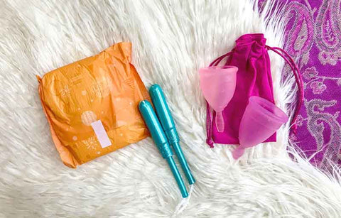 Gambar Pembalut vs Tampon vs Menstrual Cup, Pilih yang Mana Ya?