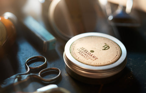 Gambar Pomade Oil-Based Water Vs Water Based, Mana yang Terbaik?