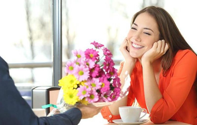 Rangkaian Buket Bunga Romantis Untuk Kencan Musim Panas