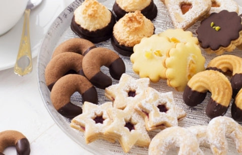 Gambar Rayakan Lebaran dengan 5 Jenis kue kering Favorit Ini!