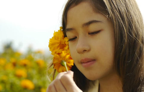 Gambar Trik Bangkitkan Energi dengan Panca Indera