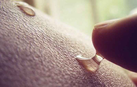 Gambar Yakin Cara Anda Memakai Lubricant Sudah Benar? Cek di Sini!