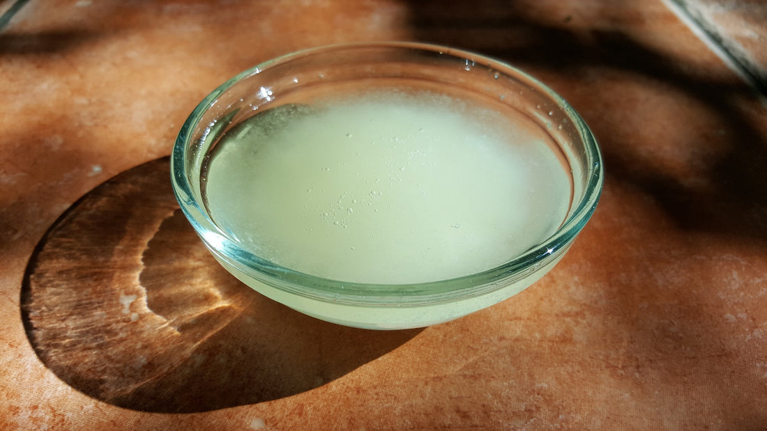 10 Manfaat Minyak Kelapa Untuk Kecantikan