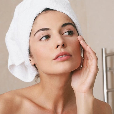 Gambar 12 Kebiasaan Buruk yang Merusak Kulit