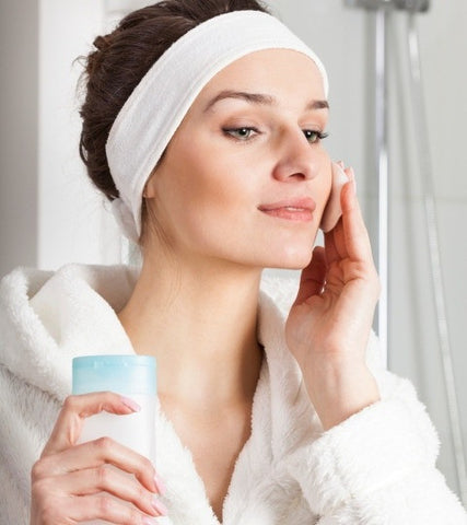 Gambar Jangan Tidur Dulu Sebelum Wajah Bersih dari Sisa Makeup